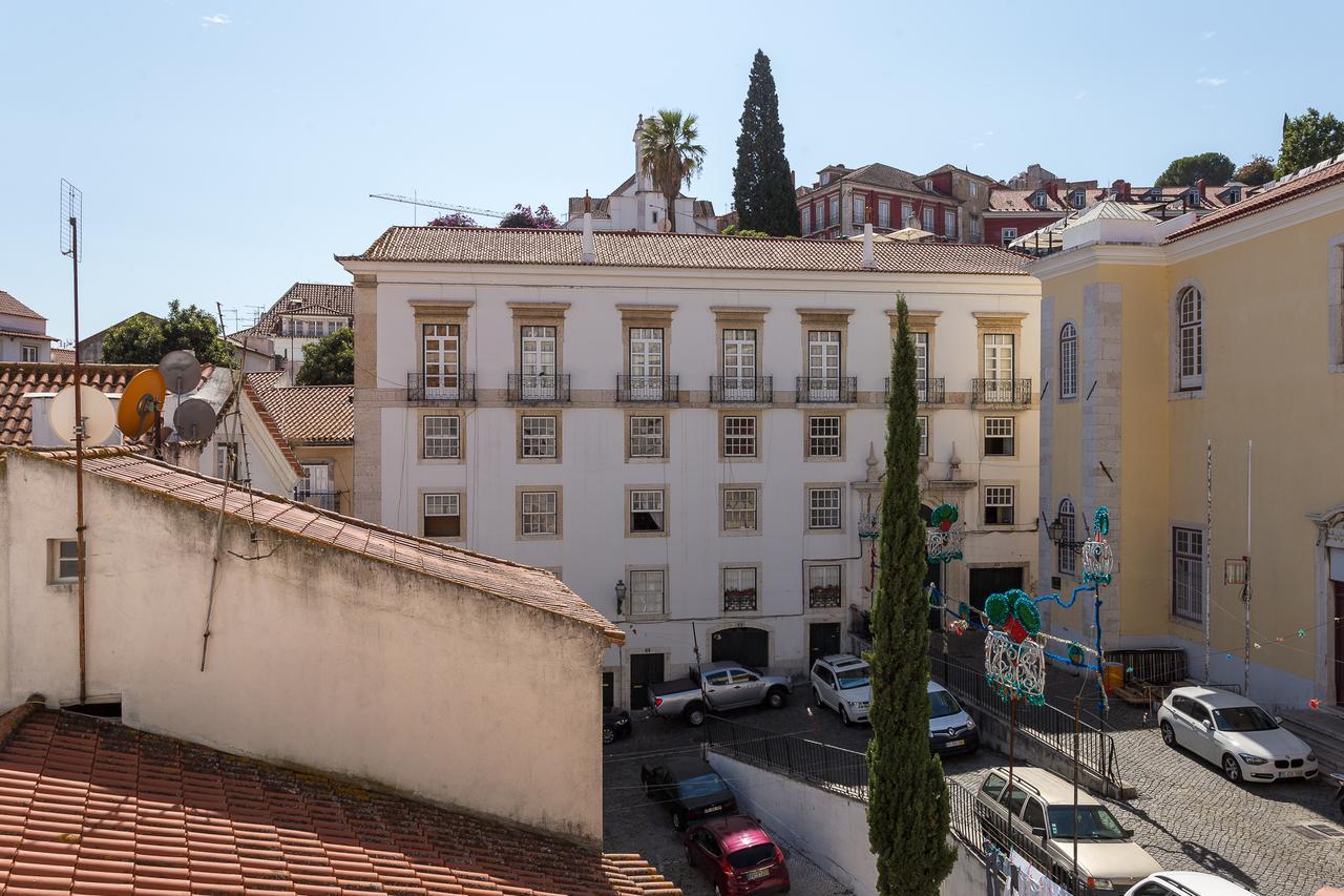 Design Apartment In Typical Alfama Lissabon Buitenkant foto